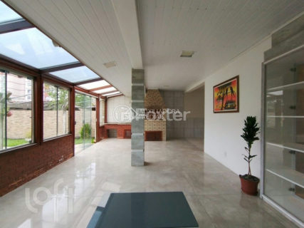Image 44 - 1036023