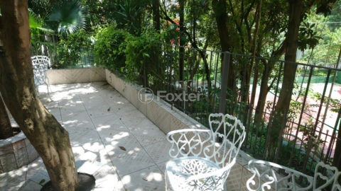 Image 16 - 1036046