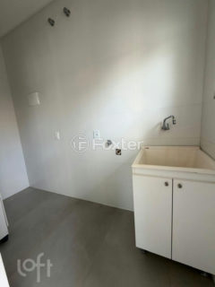 Image 37 - 1036096