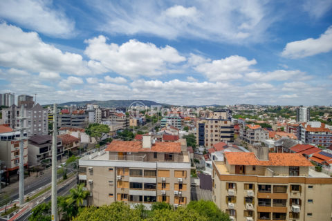 Image 11 - 1036110