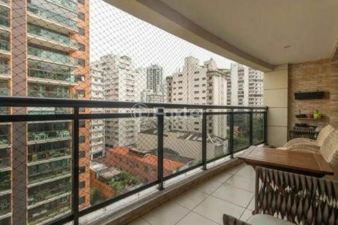 Image 13 - 1036133