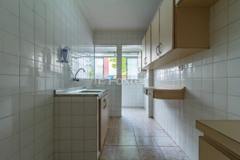 Image 17 - 1036218