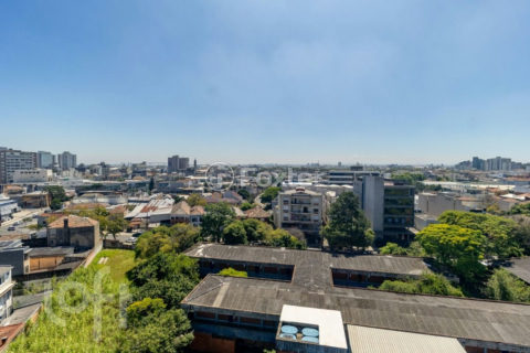 Image 21 - 1036271