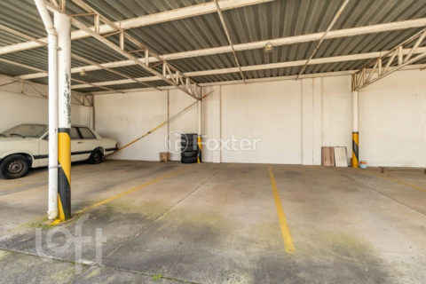 Image 38 - 1036271