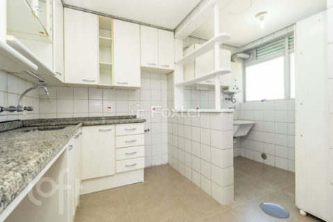 Image 11 - 1036271