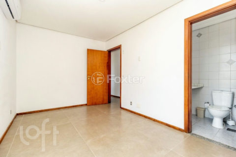 Image 30 - 1036271