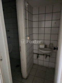 Image 6 - 1036300