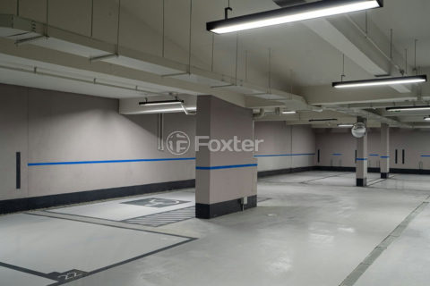 Image 43 - 1036319