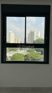 Image 22 - 1036319