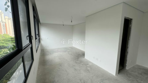 Image 21 - 1036319