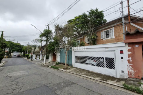 Image 42 - 1036325