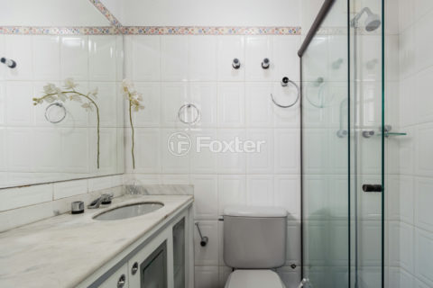 Image 32 - 1036341