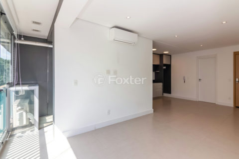 Image 4 - 1036342
