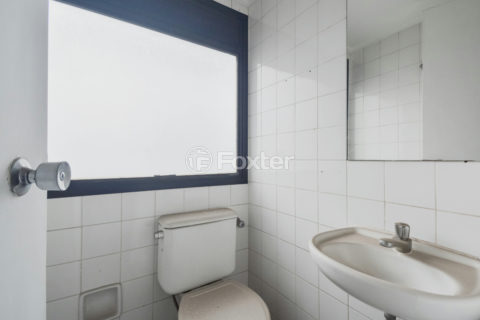 Image 30 - 1036343