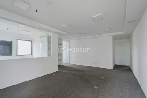 Image 6 - 1036343