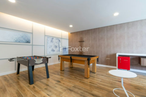 Image 40 - 1036345