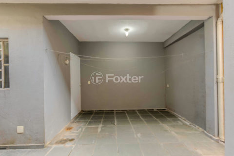 Image 20 - 1036346