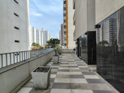 Image 27 - 1036348