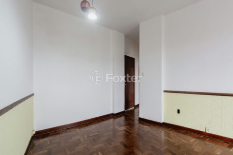 Image 3 - 1036349