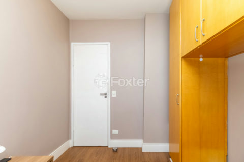 Image 23 - 1036360