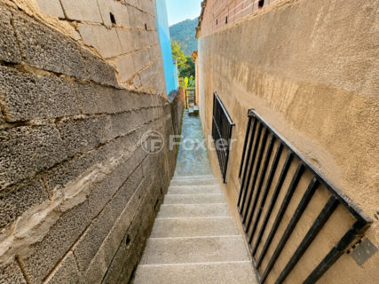 Image 10 - 1036365