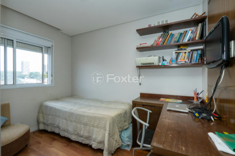 Image 33 - 1036368