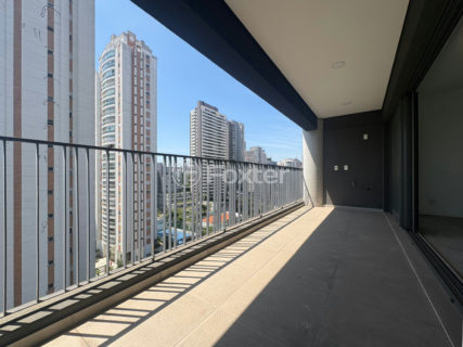 Image 4 - 1036369