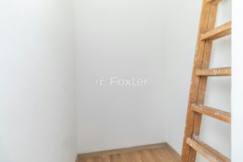 Image 22 - 1036372