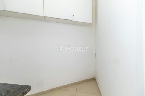 Image 13 - 1036372