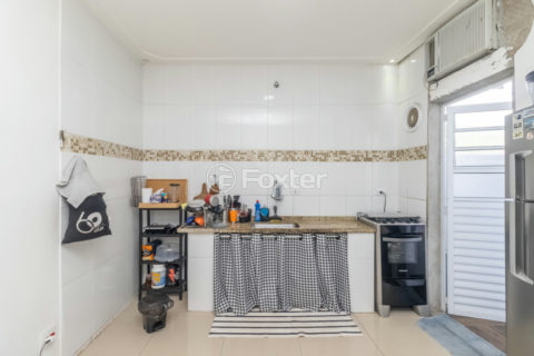 Image 42 - 1036375