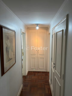 Image 7 - 1036376