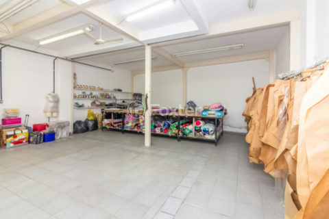 Image 34 - 1036379