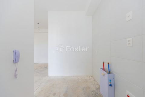 Image 23 - 1036389