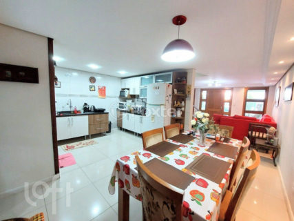 Image 4 - 1036393