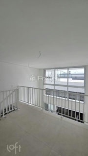 Image 21 - 1036394