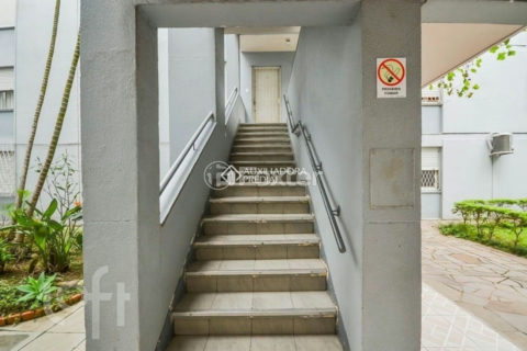 Image 22 - 1036398