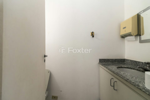 Image 26 - 1036401