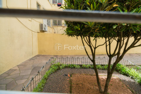 Image 22 - 1036411