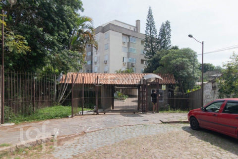 Image 33 - 1036429