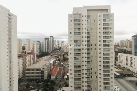 Image 52 - 1036483
