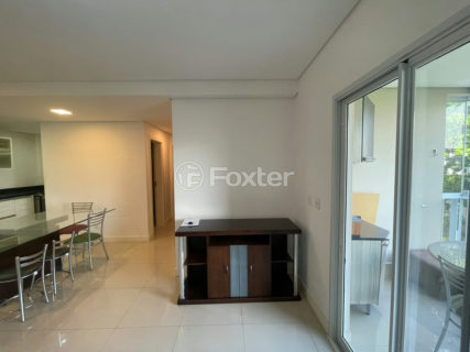 Image 4 - 1036484