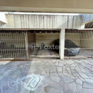 Image 40 - 1036506