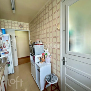 Image 23 - 1036506
