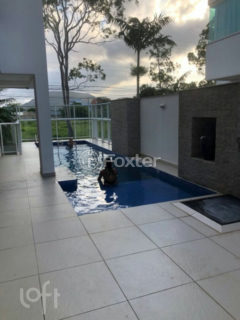 Image 22 - 1036527