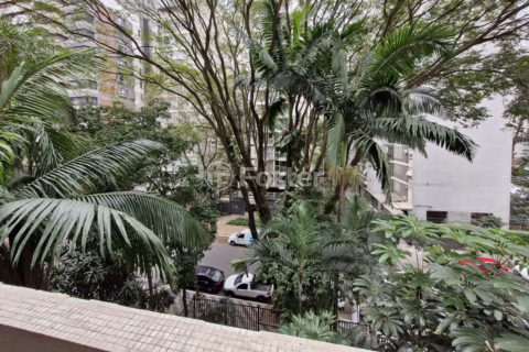 Image 11 - 1036536