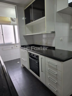 Image 3 - 1036593