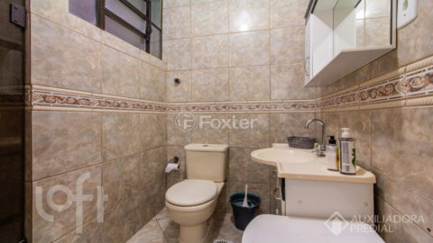 Image 11 - 1036612