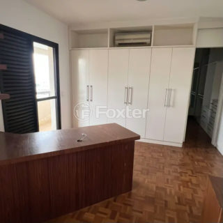 Image 24 - 1036620