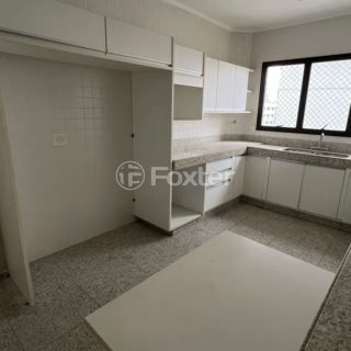 Image 9 - 1036620