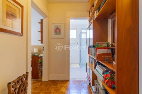 Image 3 - 1036623